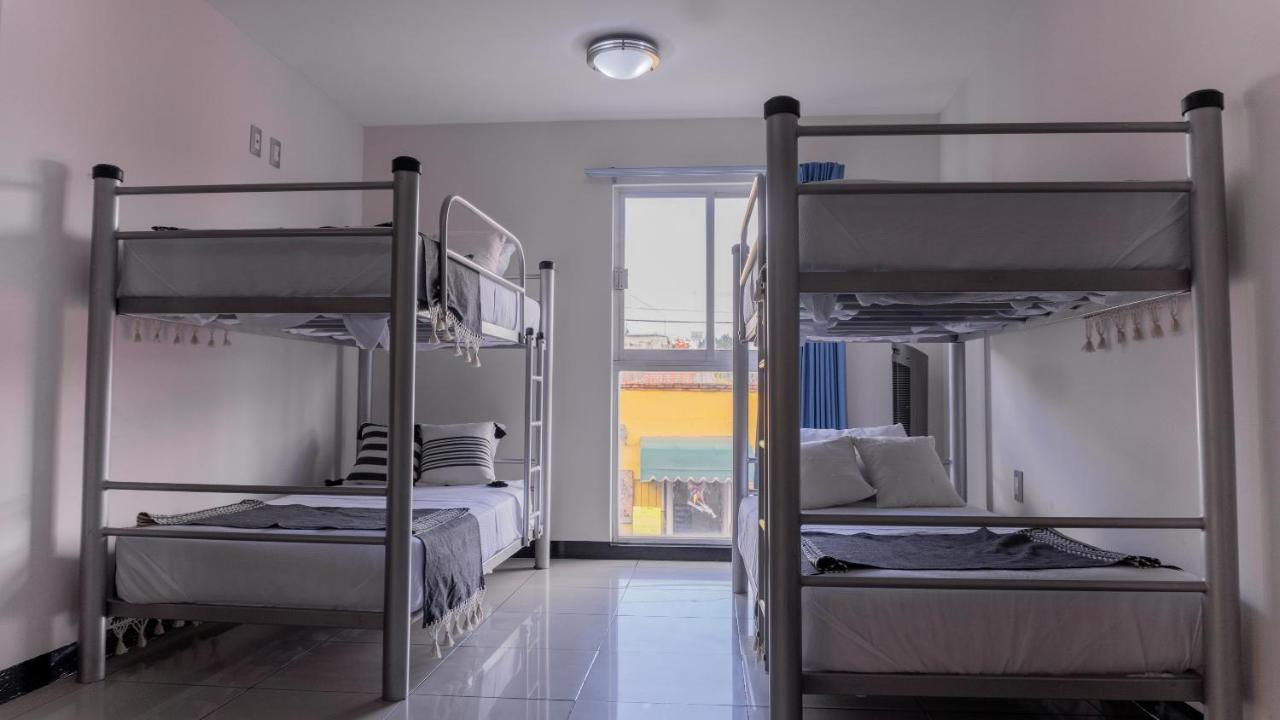 Esencia Hostal Terminal Oaxaca Buitenkant foto